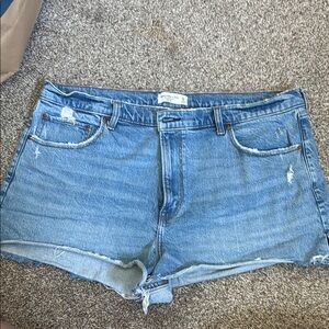 Abercrombie & Fitch High Rise Mom Short